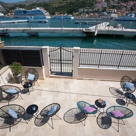 Bova Luxury فندق مبيت وإفطار